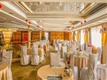长江三峡总统八号游轮餐厅
