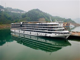 星际阿波罗号游轮