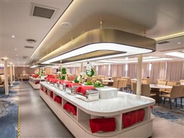 长江三峡星际阿波罗号游轮主餐厅