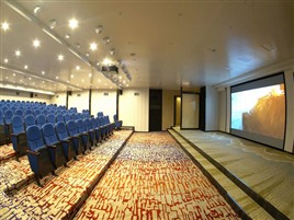 长江三峡美维凯悦号游轮电影院